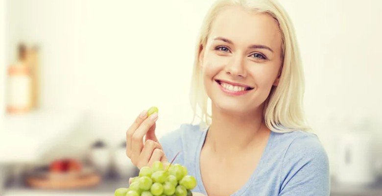 Consumo de uvas poderá reduzir o risco de fígado gordo não-alcoólico